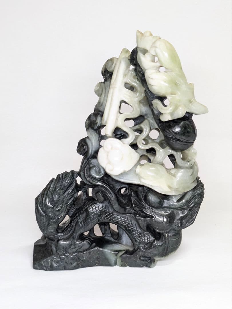 中国美術 玉彫 置物 高さ約18.5cm