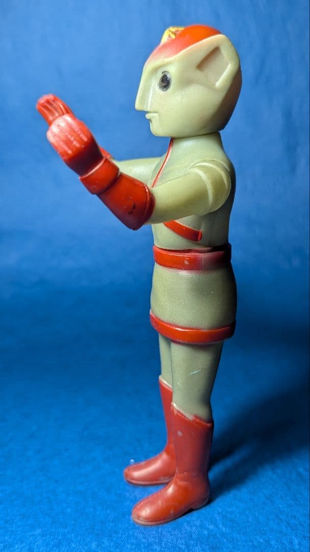 ブルマァク※ミドルサイズ ◇レッドファイター◇ トリプルファイター