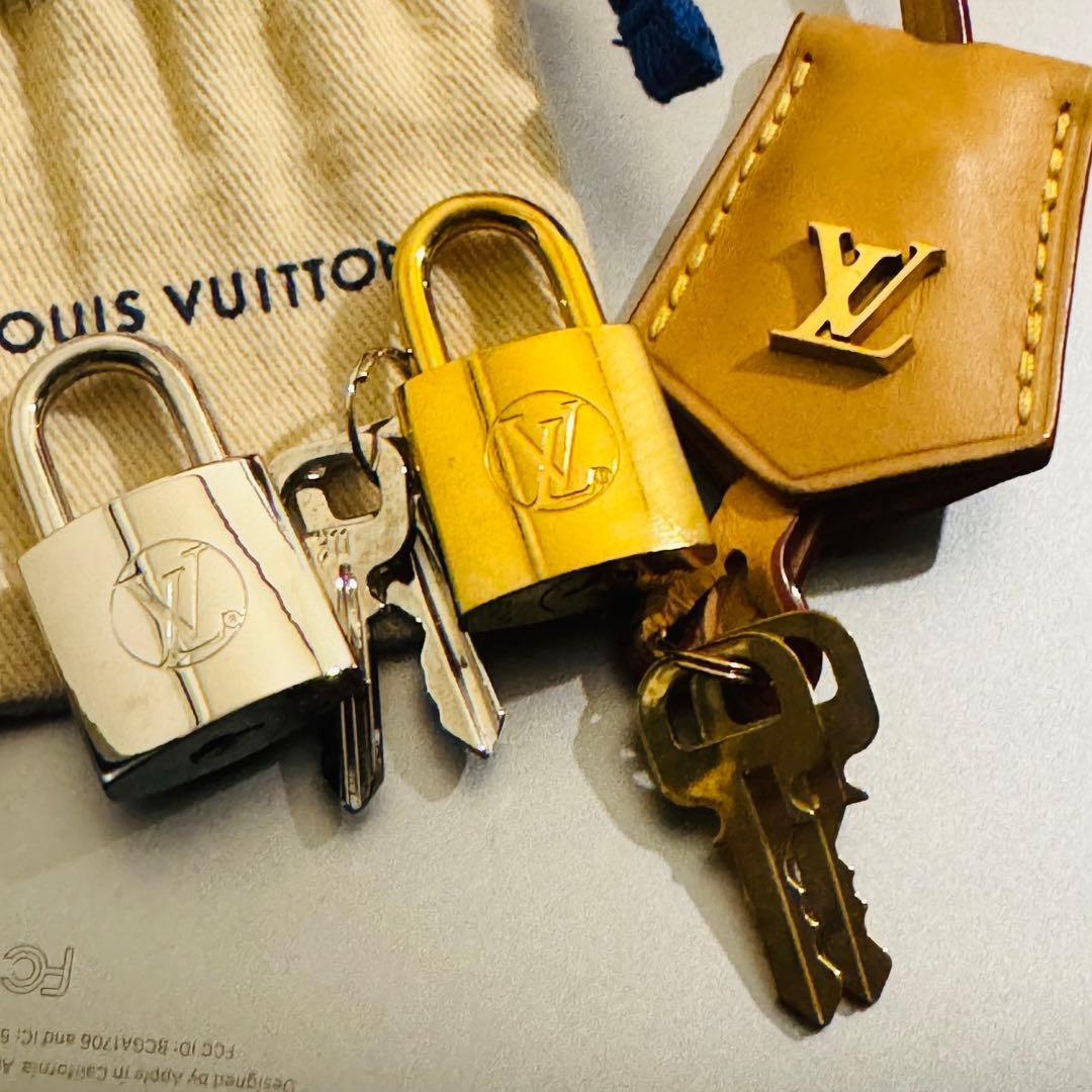 【希少】ルイヴィトン　カデナ　鍵　2点　セット クロシェット
