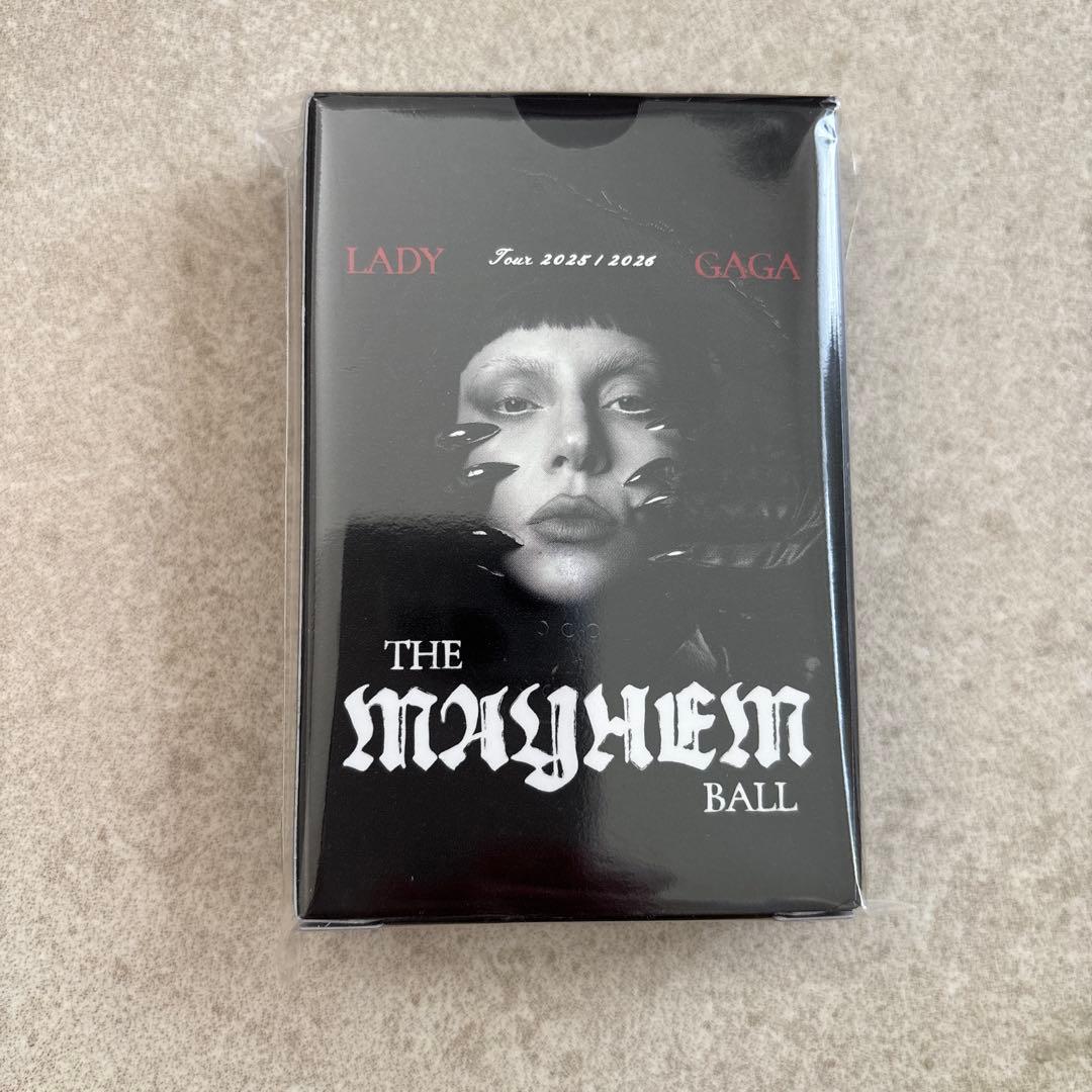 Lady Gaga THE MAYHEM BALL VIPグッズセット - メルカリ