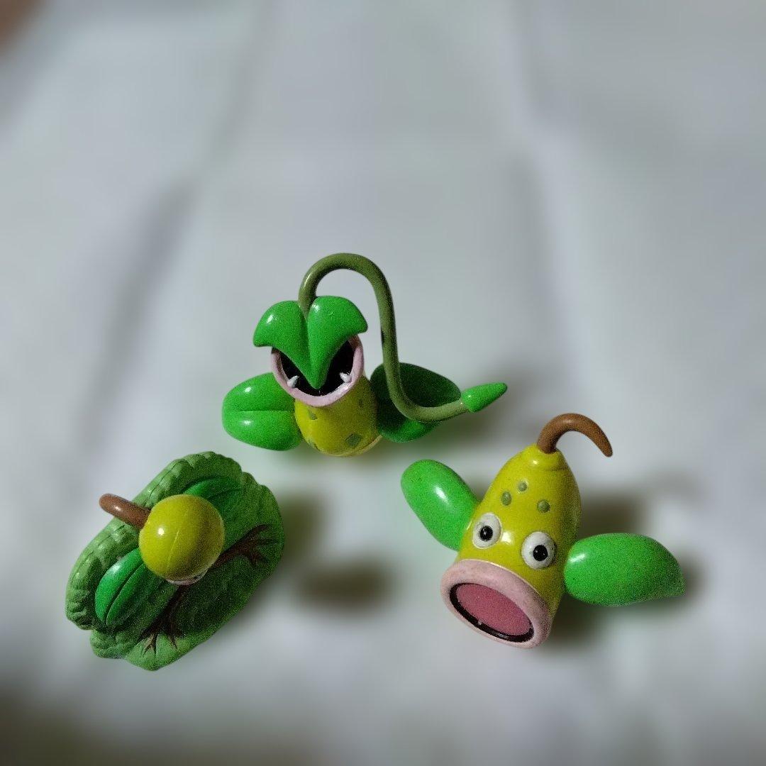 激レア　ポケモン　モンコレ　フィギュア 3体セット ポケットモンスター ポケモン30周年記念 モンコレ旅立ちの3匹セット