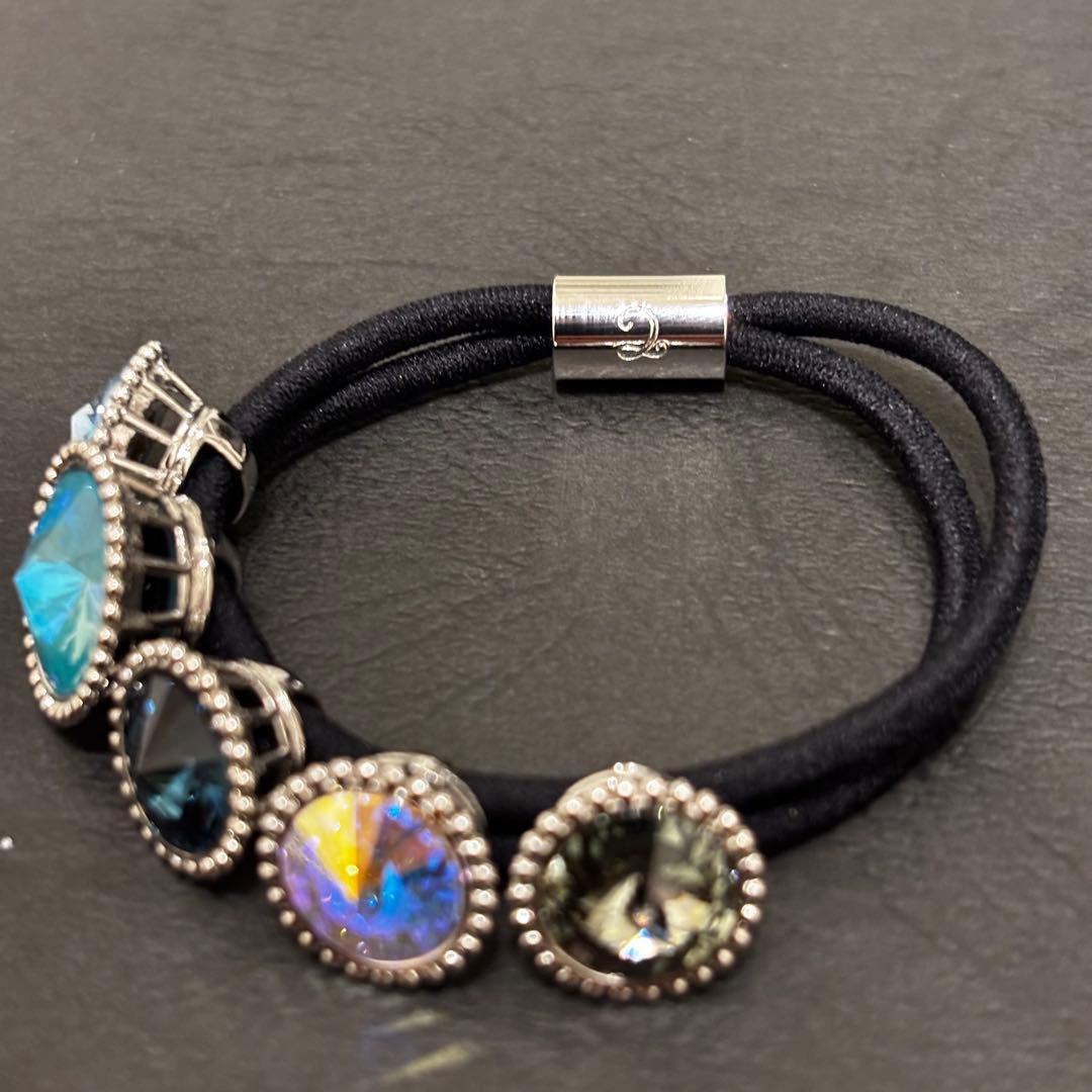 コンプレックスビズ レディアリーストーンポニー スワロフスキー