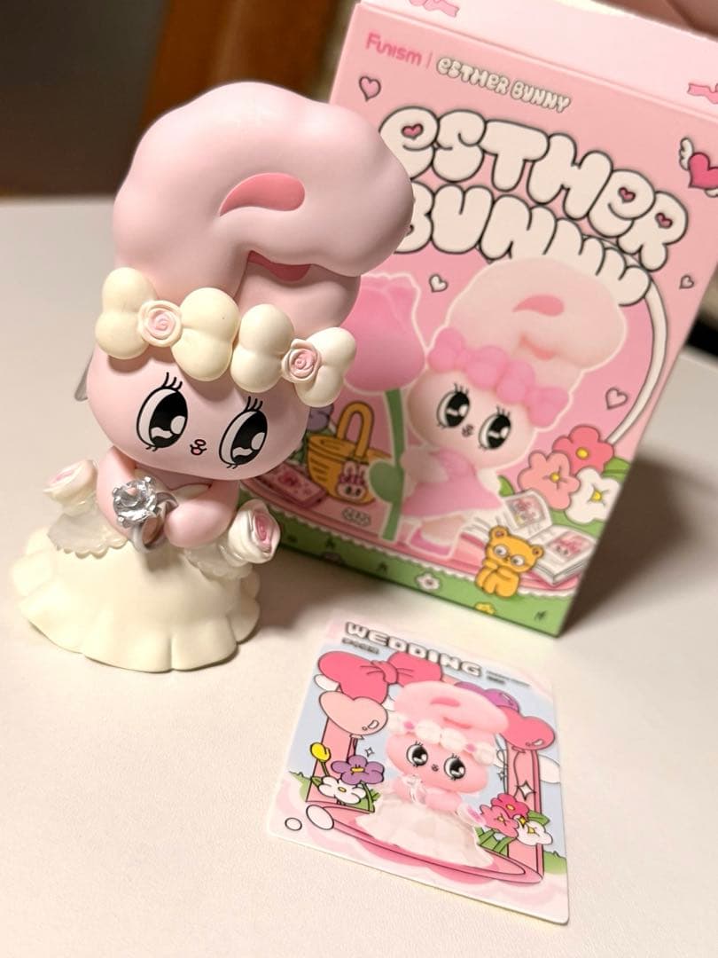 エスターバニーフィギュア　Wedding Hidden items シークレット