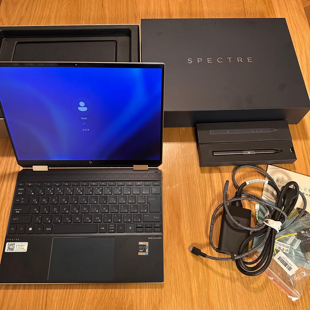 Windowsノート本体 HP Spectre x360 14-ea0044 i7-1165G7 16GB