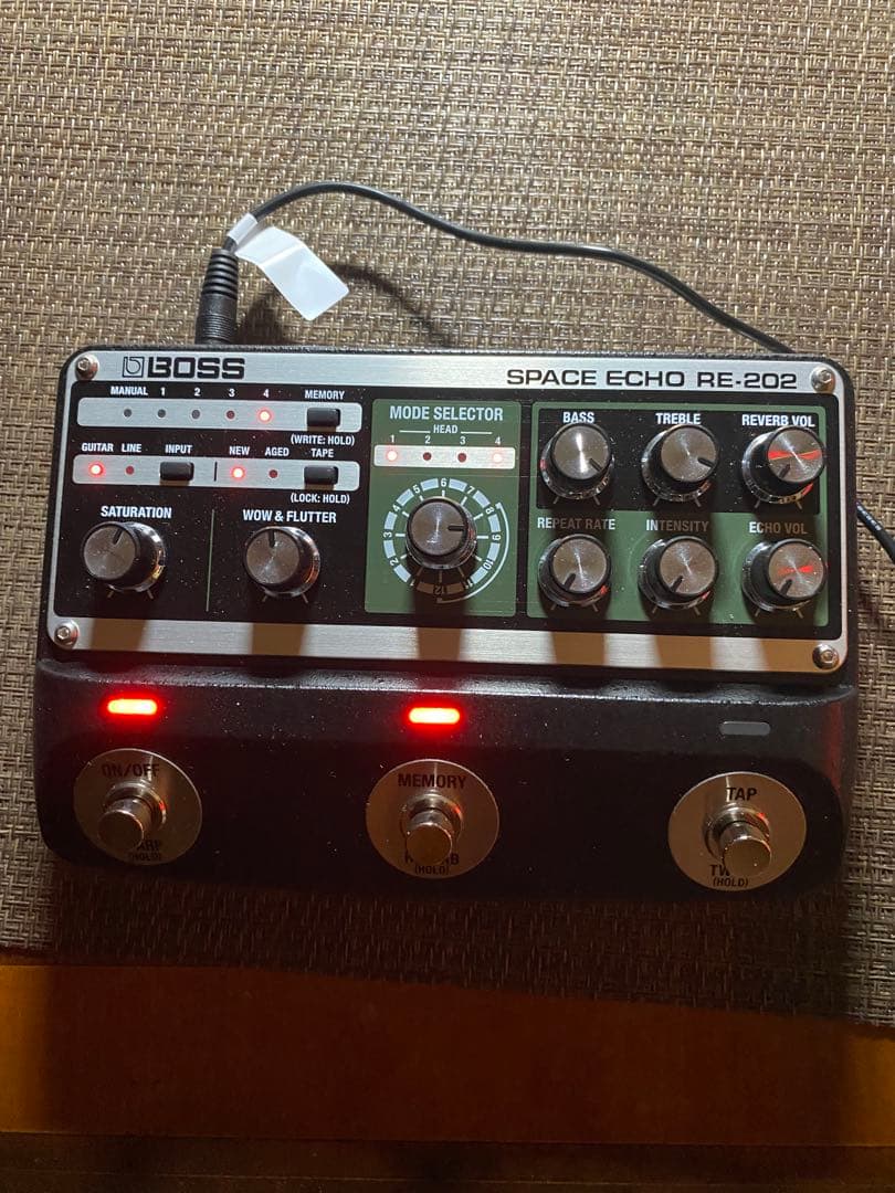 【新古品】Boss / Space Echo RE-202 （一度使用のみ）
