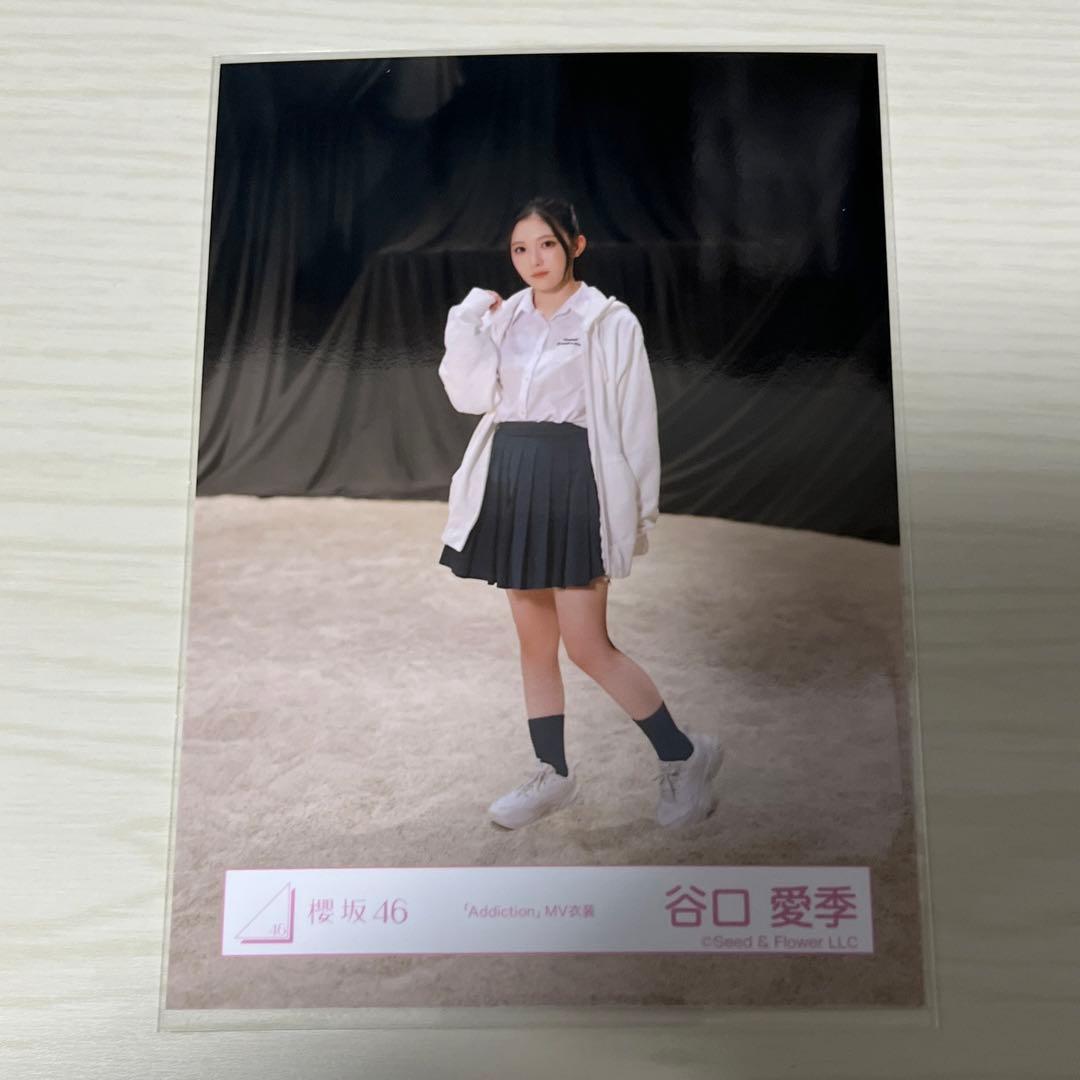 櫻坂46 生写真 谷口愛季 「Addiction」MV衣装 ヒキ - メルカリ