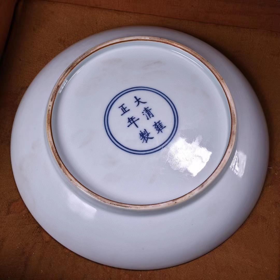 中国古美術・珍蔵粉彩・花鳥絵磁器の中皿・純手描き・刺繍箱付・置物