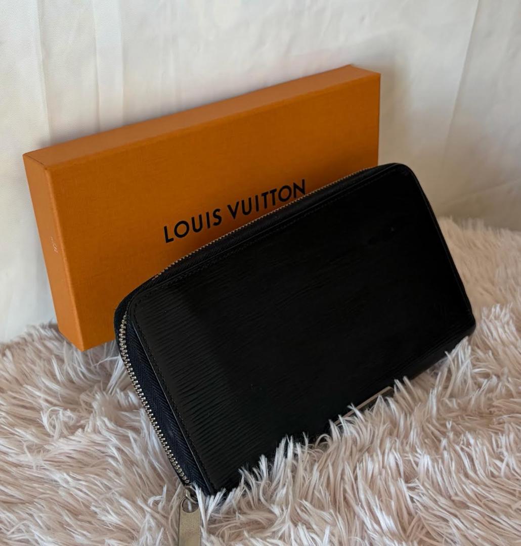 LOUIS VUITTON エピ ジッピーオーガナイザー ブラックメンズ長財布黒