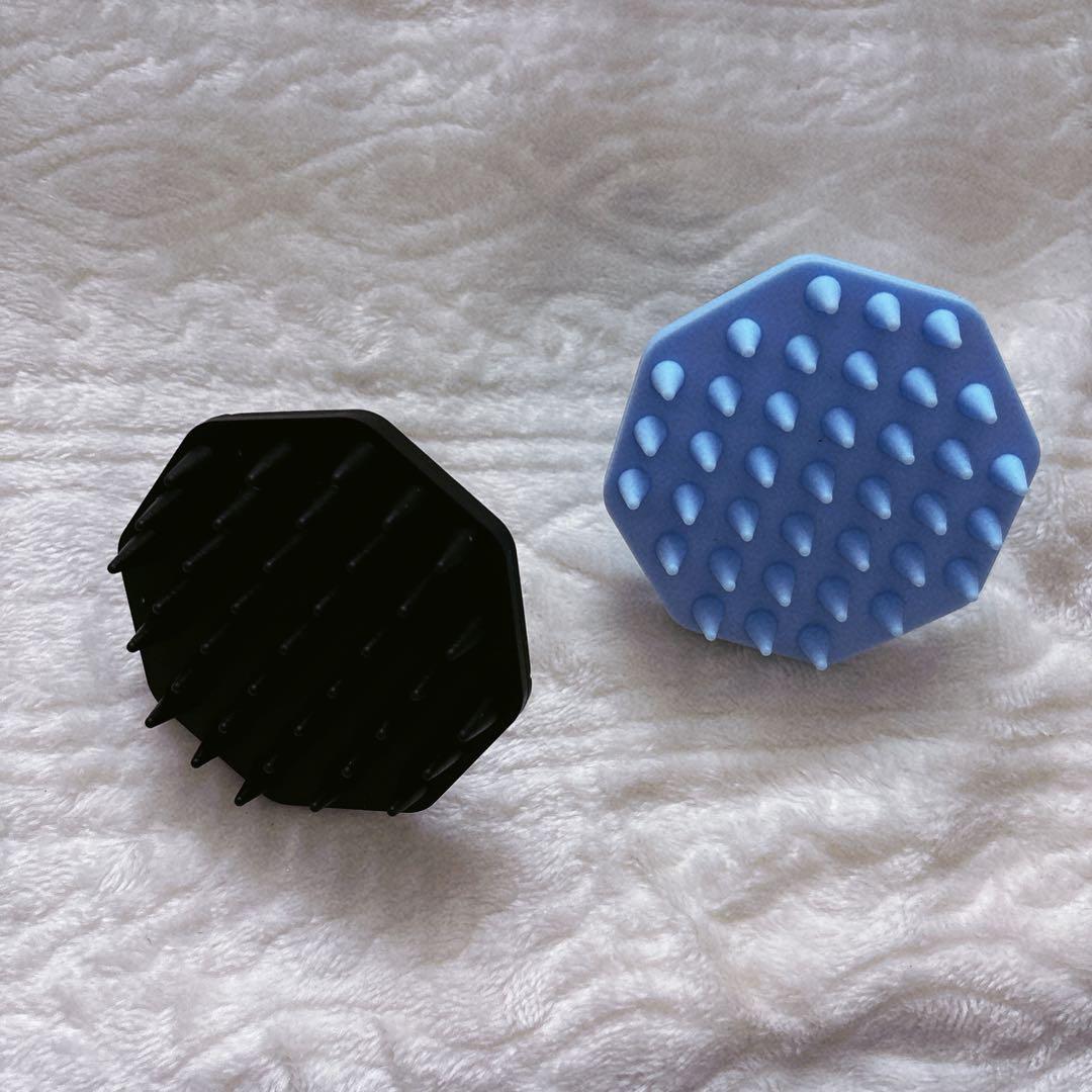 【ブラック ライトブルー】頭皮マッサージブラシ 柔らかい 2点セット 男女兼用