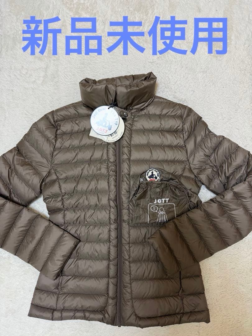 Jott ☆新品未使用ダウンジャケット