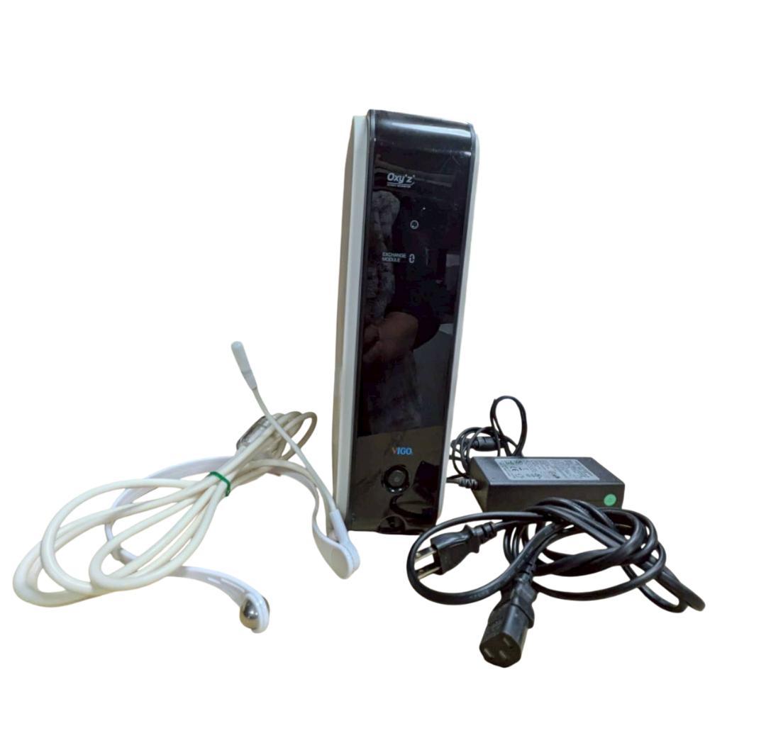 美品　オキシーズ　 小型高濃度酸素発生器／ ヴィーゴ