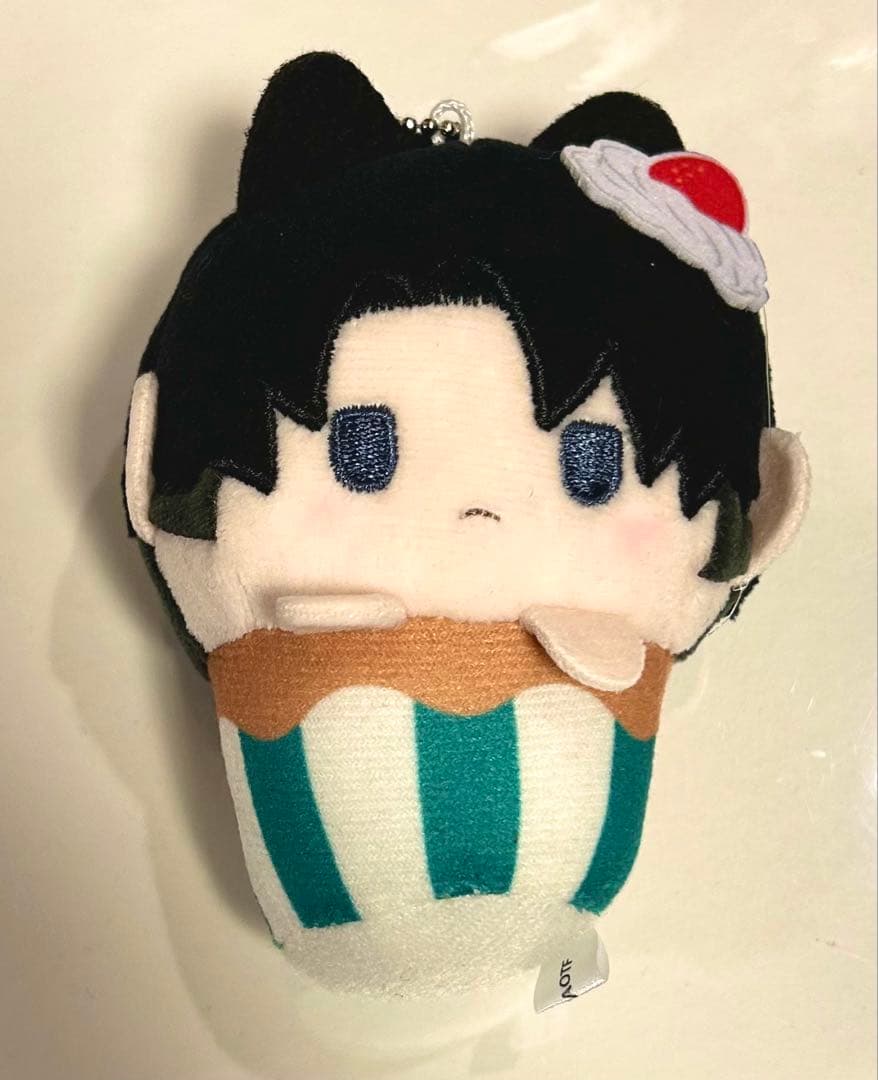 進撃の巨人 リヴァイ カップケーキたぴぬい タピオカ - メルカリ