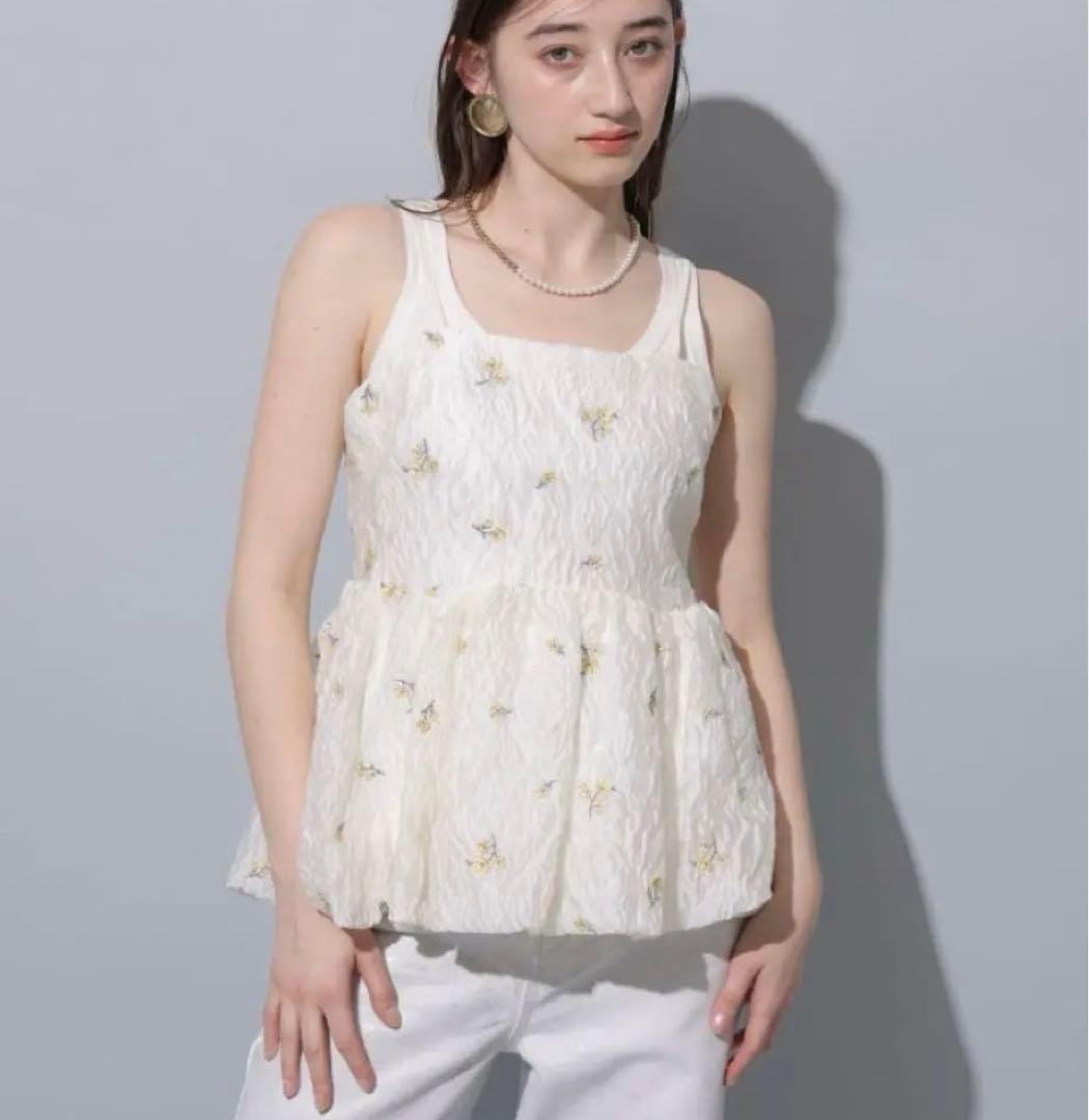 新品タグ付きRirandture バルーン　キャミ　トップス　S