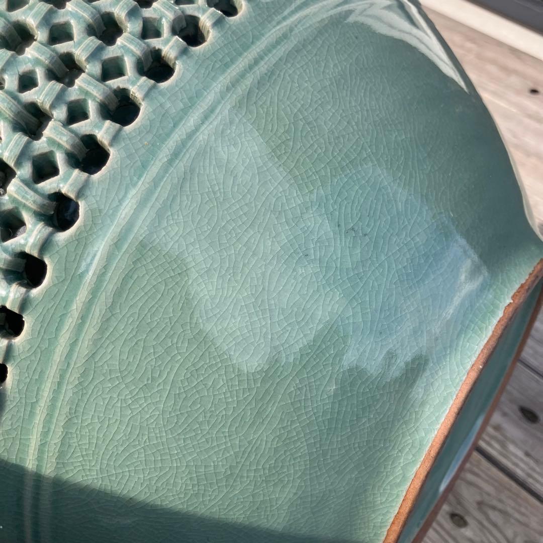 青山作 特大壺 高麗青磁 透かし 雲鶴紋 二層網目 花瓶 網目彫 緑色 双