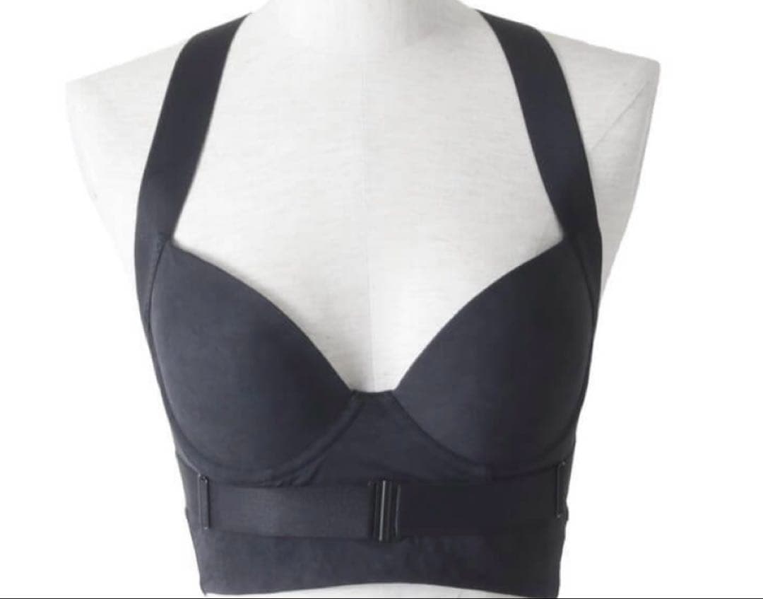 専用　バレンタインセール　ホルミーバンテージブラジャー　ブラック