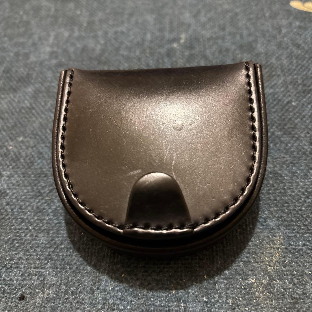 Flathorityシェルコードバン ホーウィンシェルコードバン馬蹄型小銭