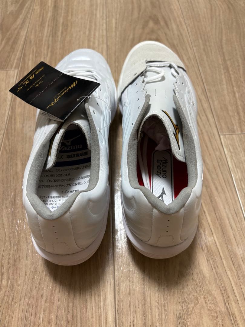 Mizuno CUSHIONREVO PRO 27.0cm ホワイト