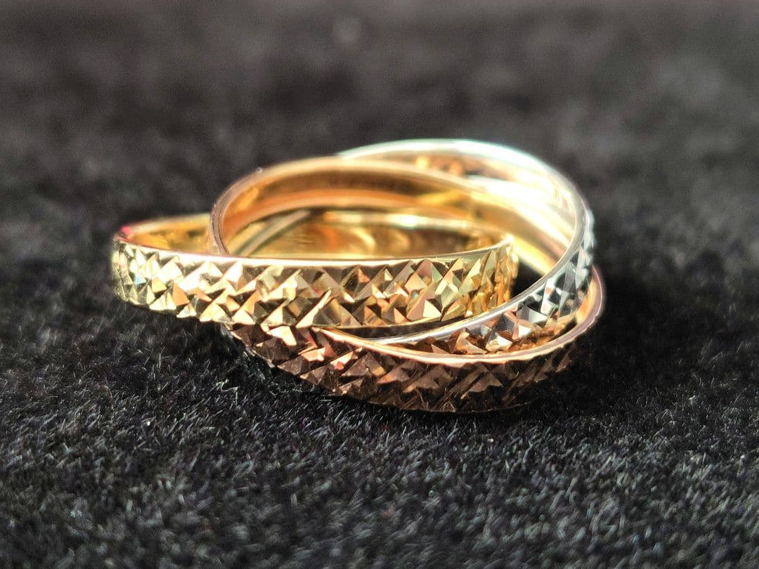 イタリア製14金スタッズカービングトリニティリング/10号　刻印あり　付属品なし