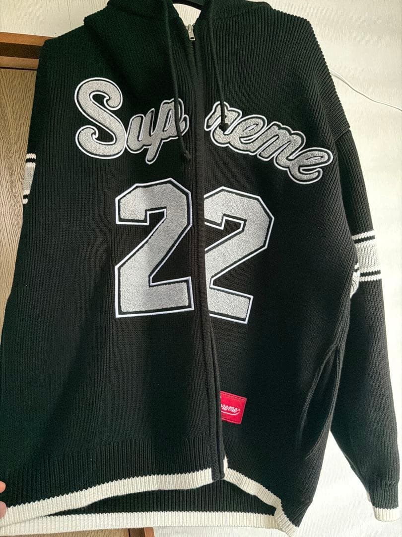 ゆ*み様 Supreme フード付きジャケット セーター22