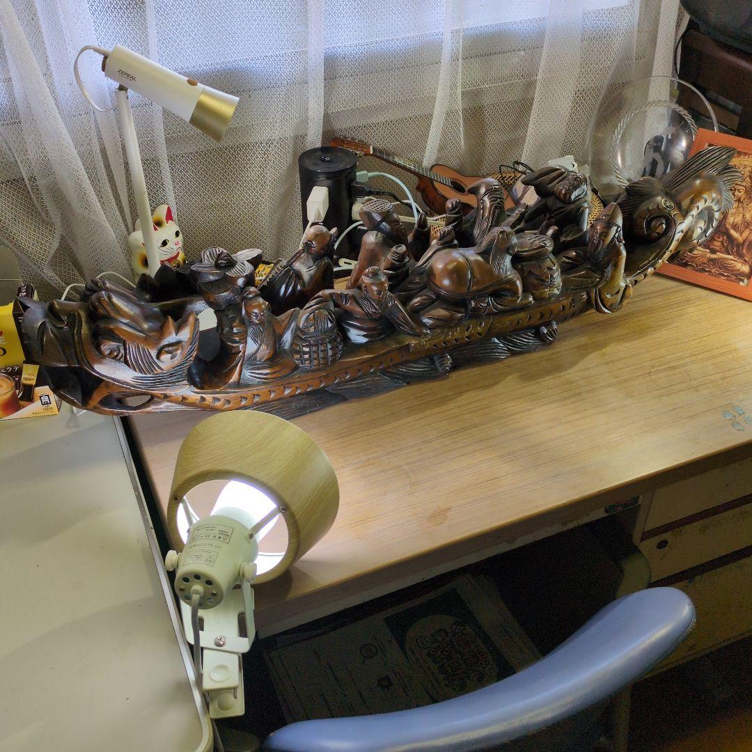 木製彫刻船 キャラクター装飾