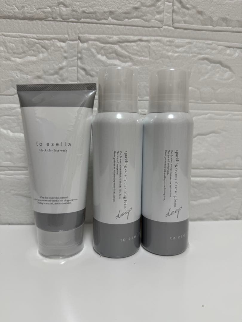 toestellaブラッククレイウォッシュ & 炭酸濃密泡クレンジングディープ