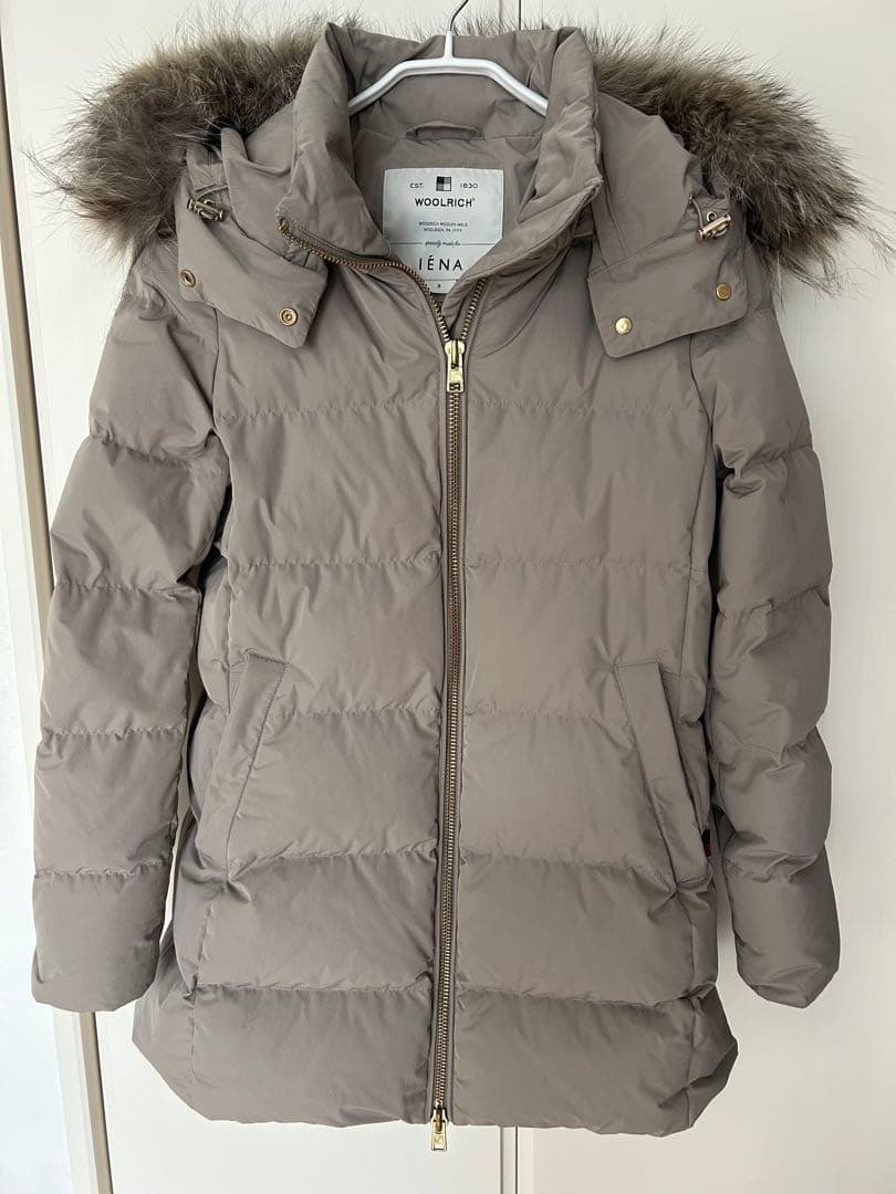 WOOLRICH IENA別注 LUX CYPRESS ダウンコート ベージュ - メルカリ