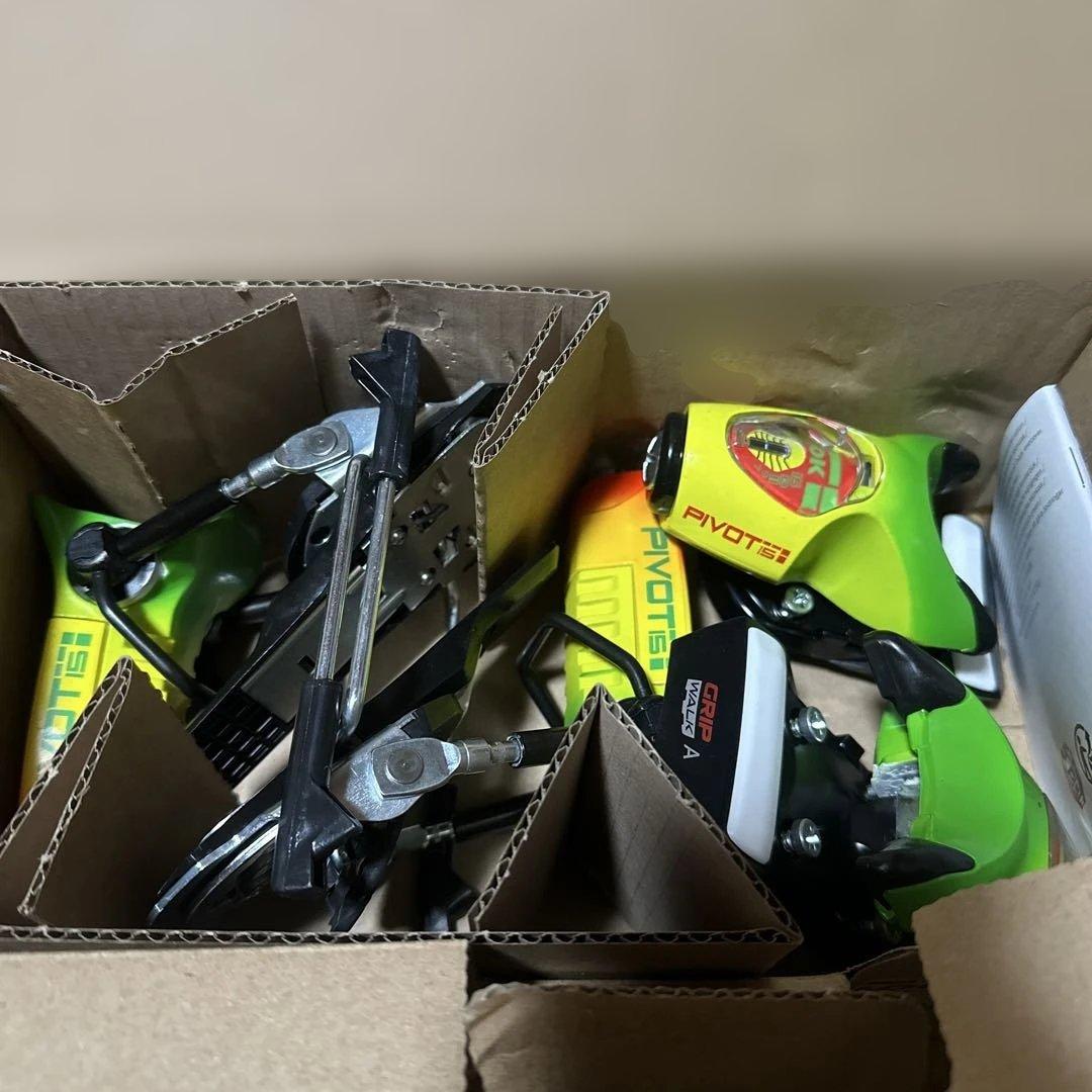 24/25 LOOK PIVOT15 GW Forza3.0 B95mm ルック