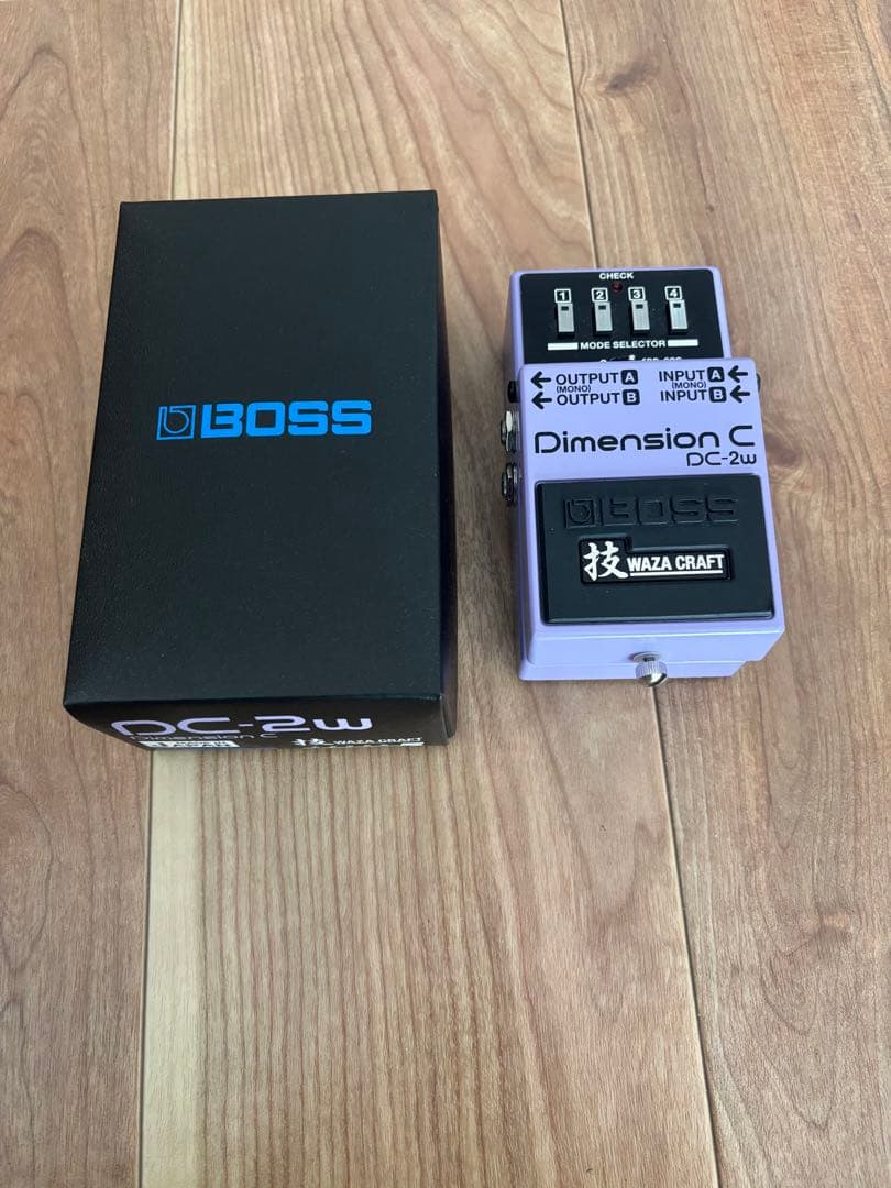 ギター BOSS Dimension C DC-2W