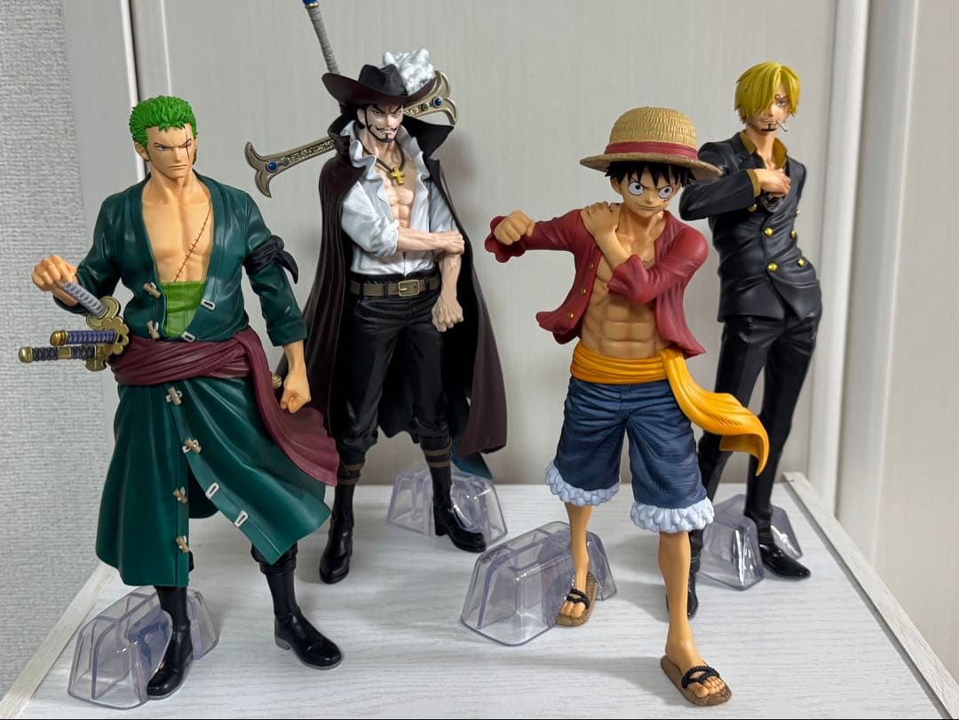 一番くじ ワンピース 試練のその先へ ルフィ ゾロ サンジ ミホーク フィギュア