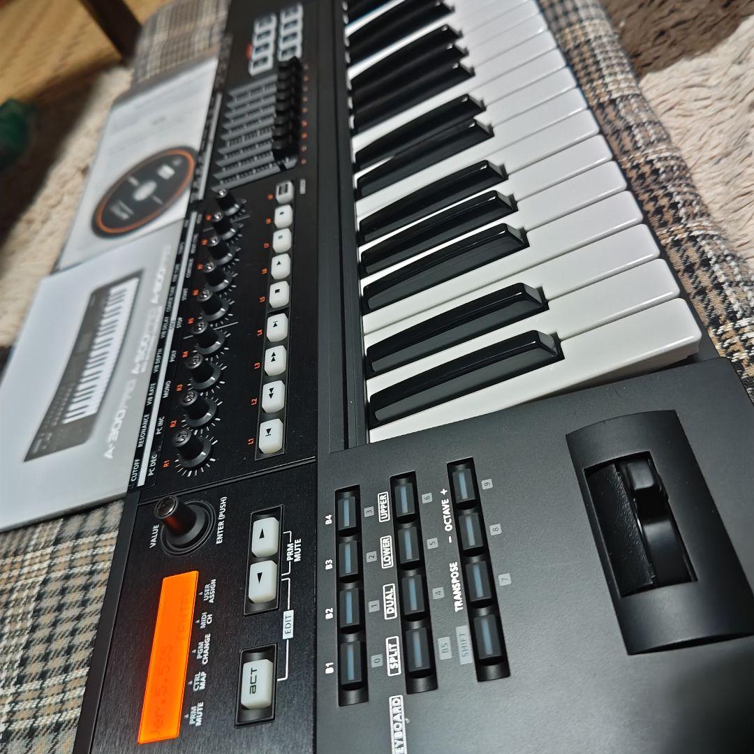 美品Roland MIDIキーボードコントローラー A-500PRO 49鍵 - メルカリ