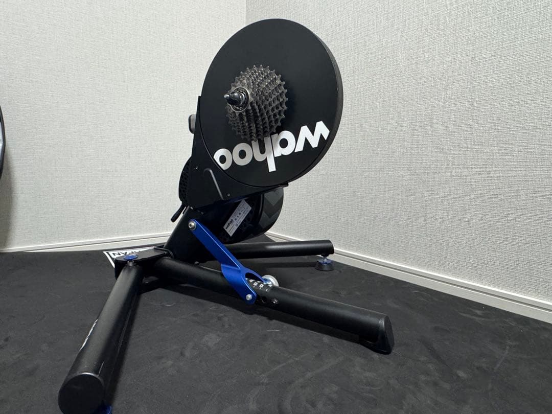 【美品】Wahoo KICKR スマートトレーナー　v4