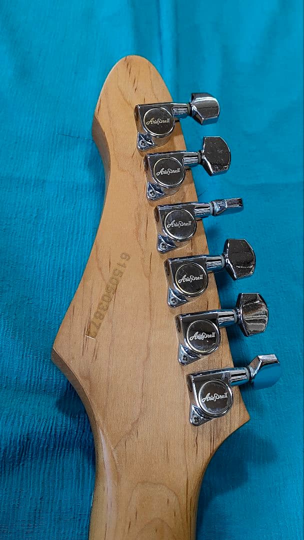 アリアプロ エレキギター レッドグラデーション - メルカリ