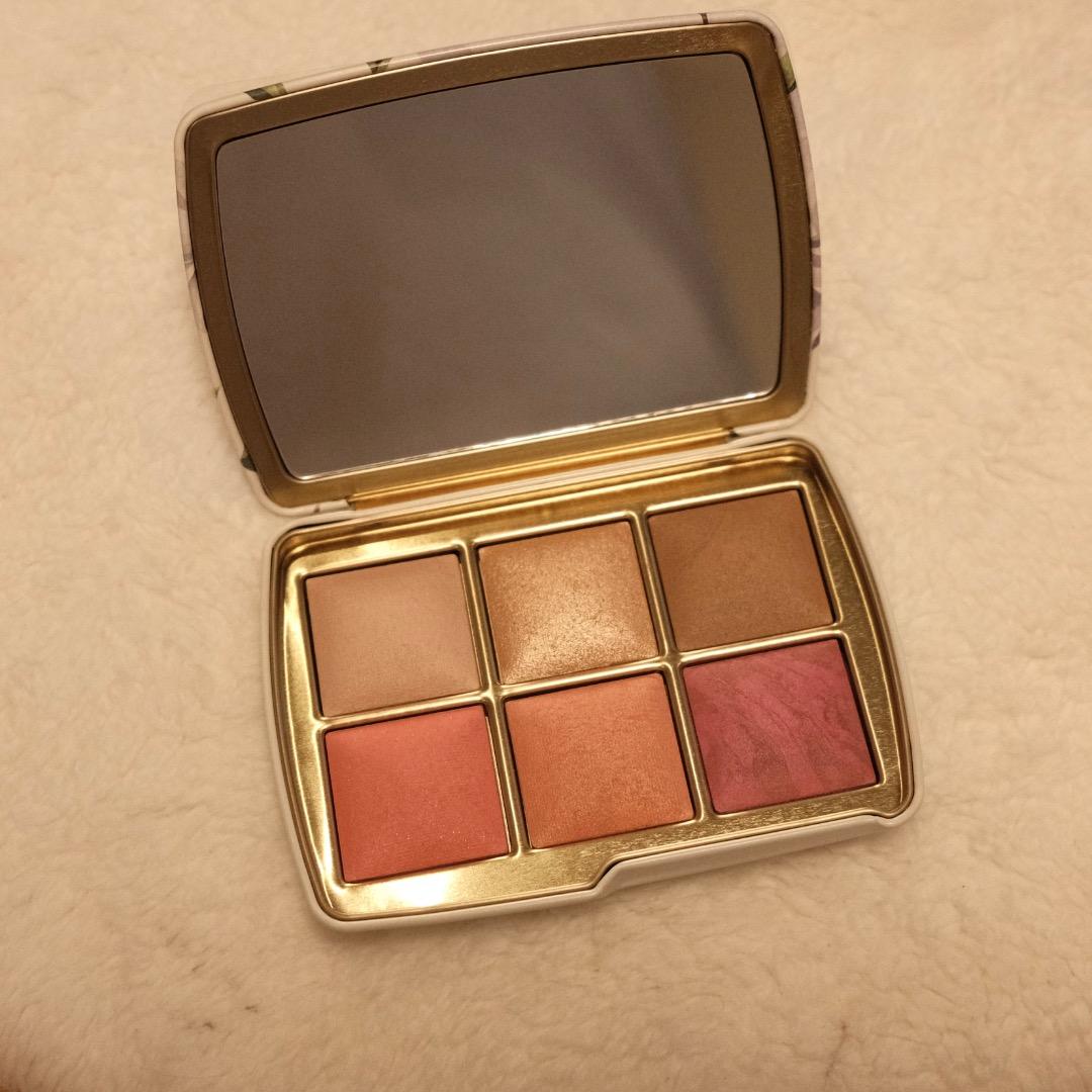 Hourglass Ambient Lighting palette【SWAN】