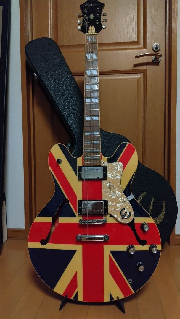 オアシス、ノエル・ギャラガーのシグネチャーモデル