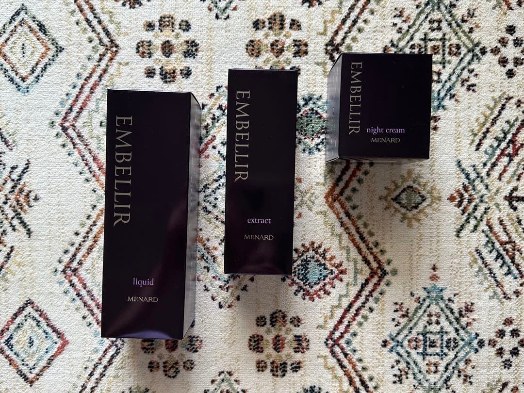 メナードエンベリエB4本セット