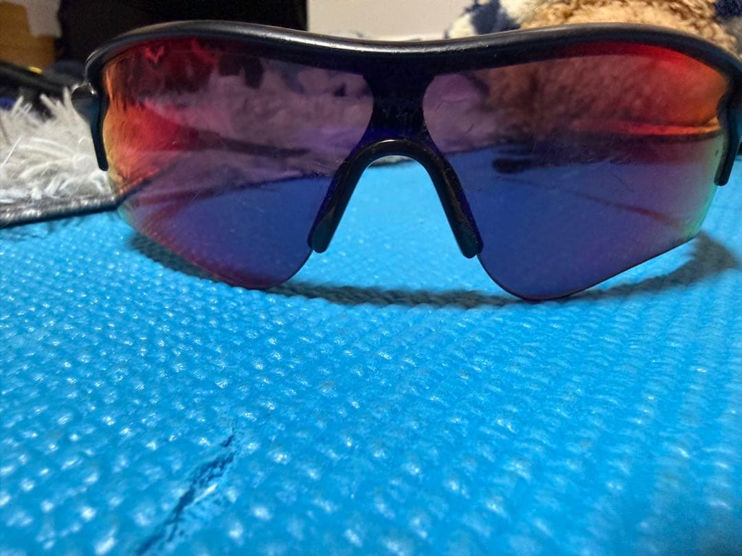 Oakley スポーツサングラス グラデーションレッド