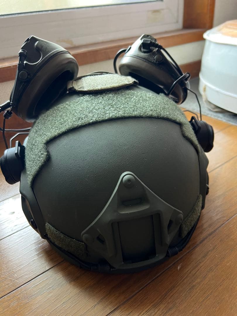 EMS ODヘルメット　ヘッドセットつき