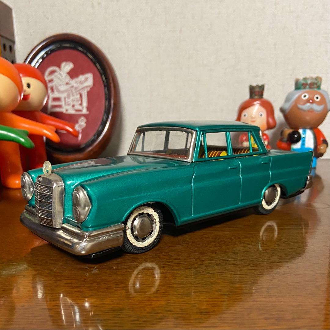メルセデスベンツ　ブリキ　ミニカー　日本製　昭和レトロ　当時物