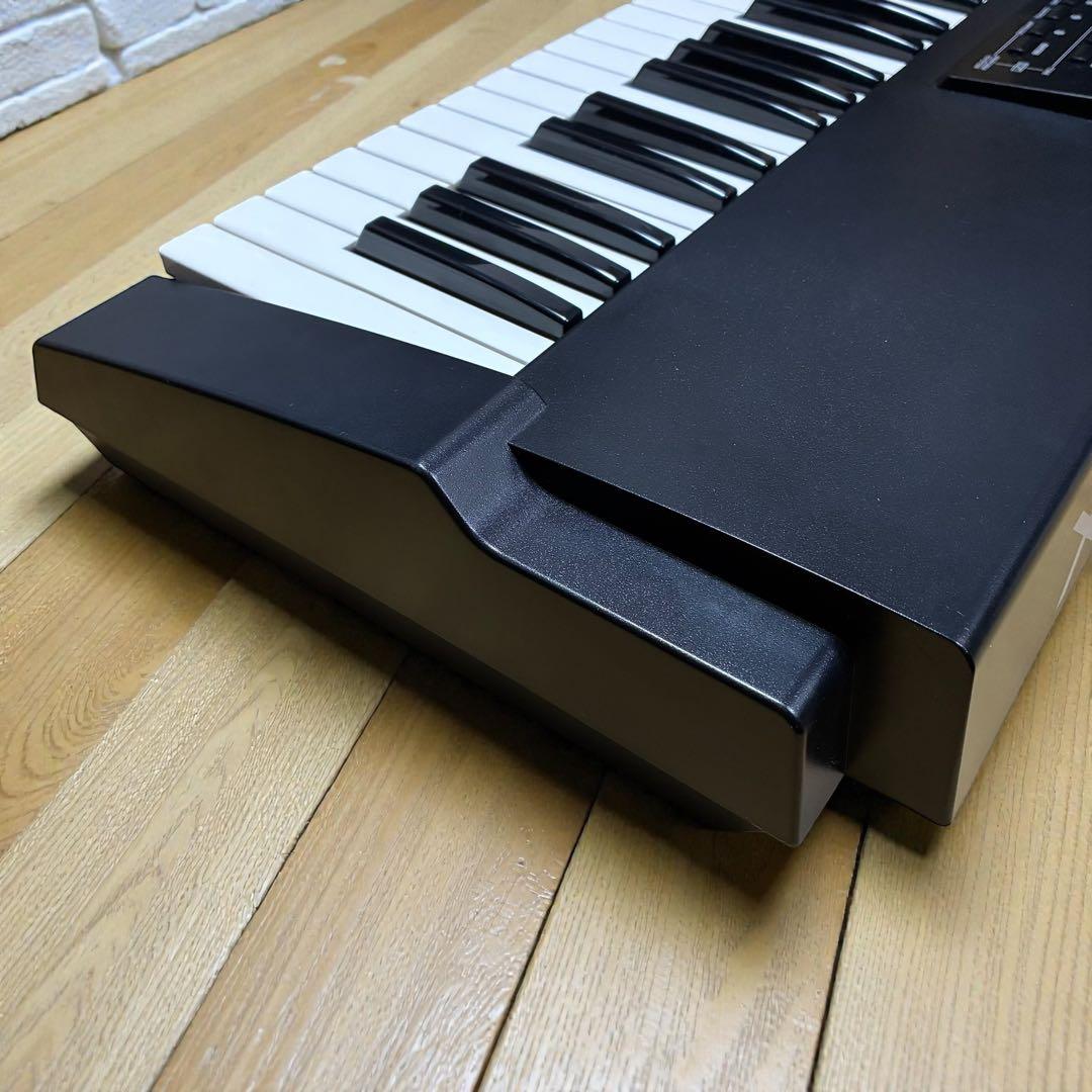 準新品化粧箱付 美品✨ Roland XP-10 シンセサイザー 音出し確認ケース