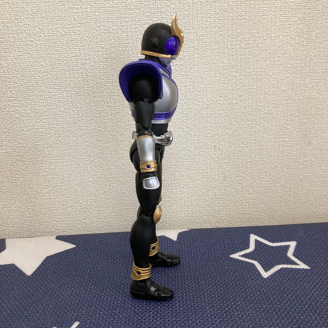 S.H.Figuarts (真骨彫製法) 仮面ライダークウガ タイタンフォーム