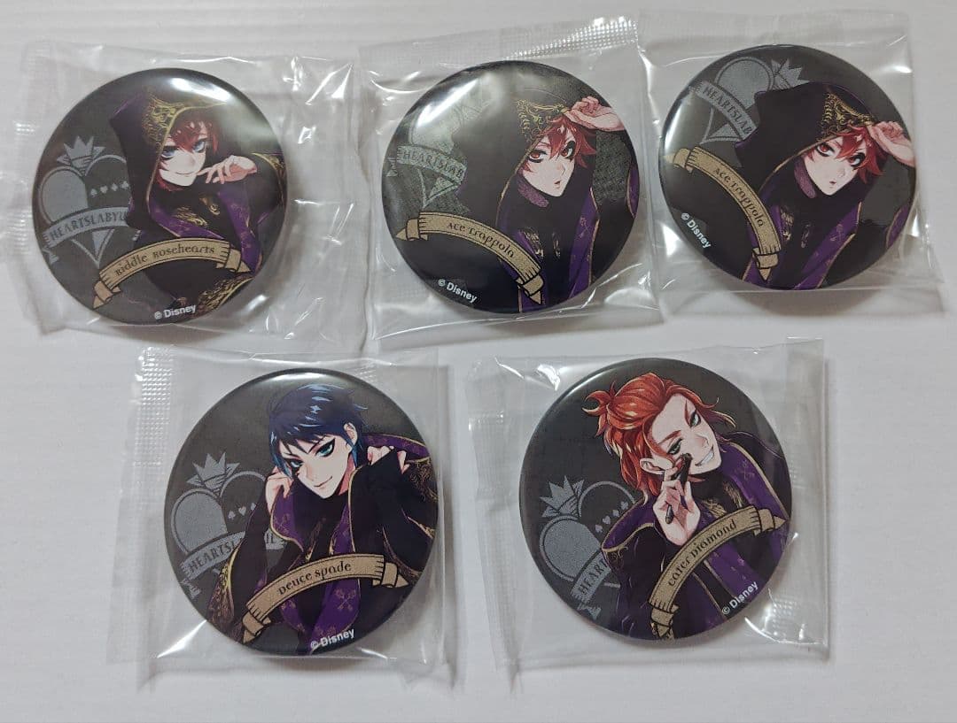 ツイステ】リドル エース デュース ケイト 缶バッチ チョコ 式典服