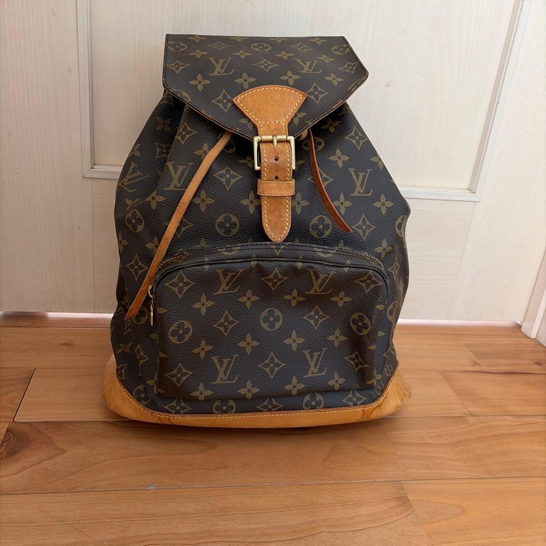 ルイ・ヴィトン モノグラム リュック シリアルナンバーあり お手持ちのバックで探してみよう！確認してみよう！ルイ・ヴィトンの