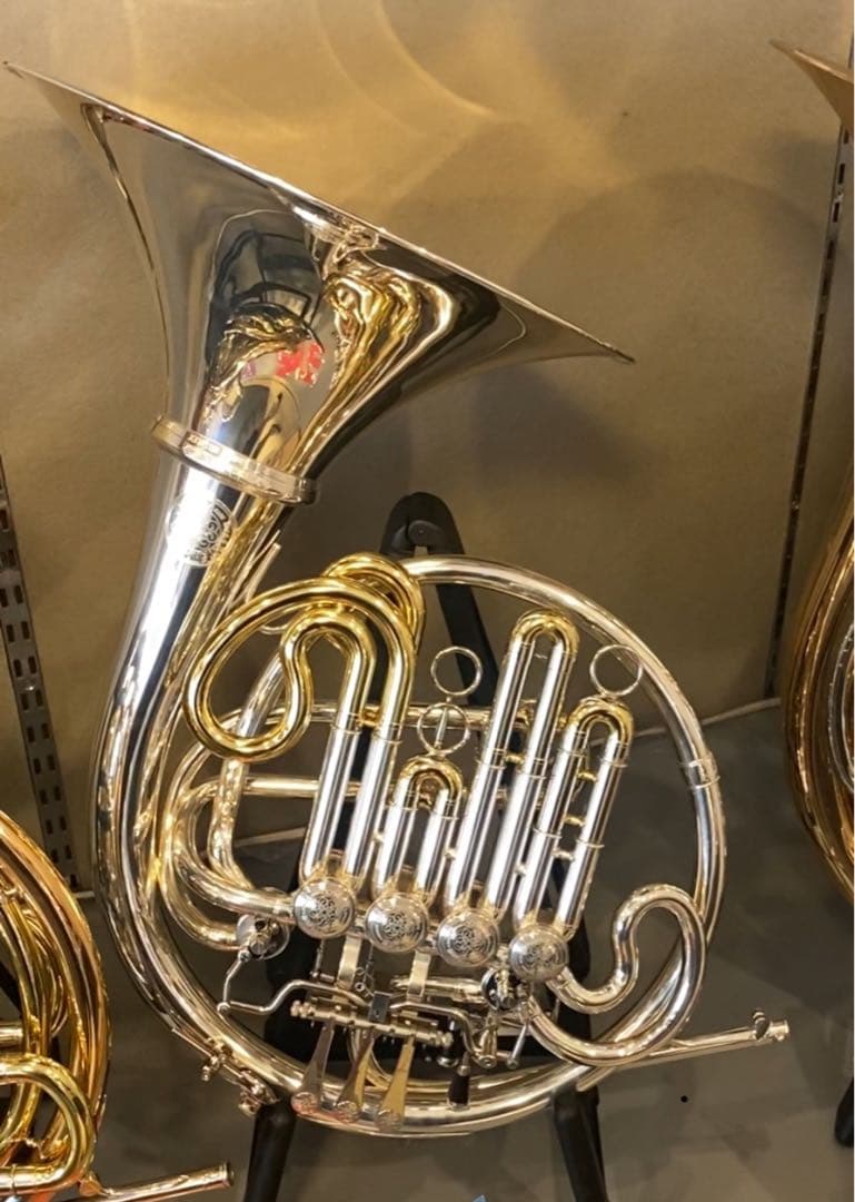 激レア品！Stomvi ストンビ ホルンDH70S B♭/Hi Fディスカント - メルカリ