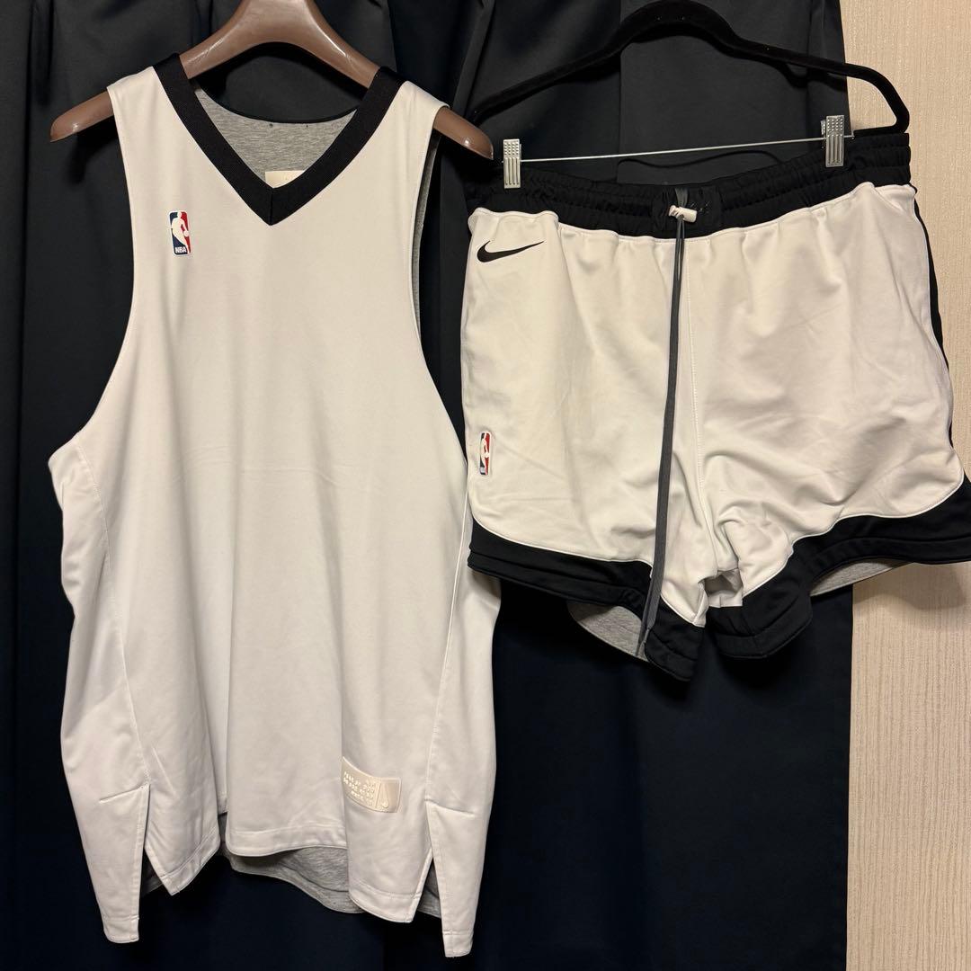 fear of god NIKE リバーシブル セットアップ Fear of God x Nike Release SS19 Collection | Hypebae