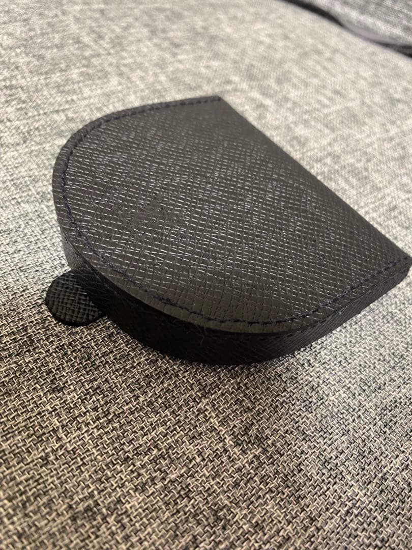 【新品未使用】LOUIS VUITTON ブラック ケース