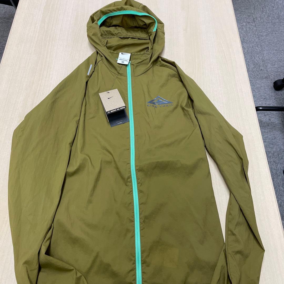 ナイキ トレイル エアリーズ トレイル ランニングジャケット - メルカリ