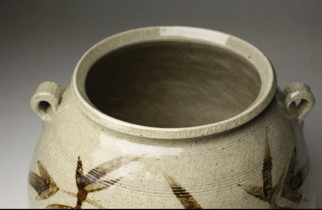 十三代中里太郎右衛門(逢庵)作 叩き絵唐津 耳付竹文壷 21㎝ 平成七年