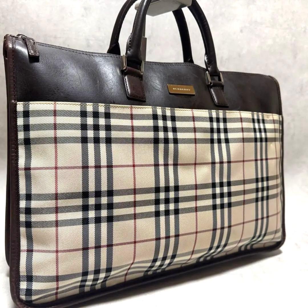 バーバリー　ビジネスバック　ノバチェック　ブラウン　ロゴプレート　A4◎ BURBERRY バーバリー ハンドバッグ ノバチェック ブラウン レザー