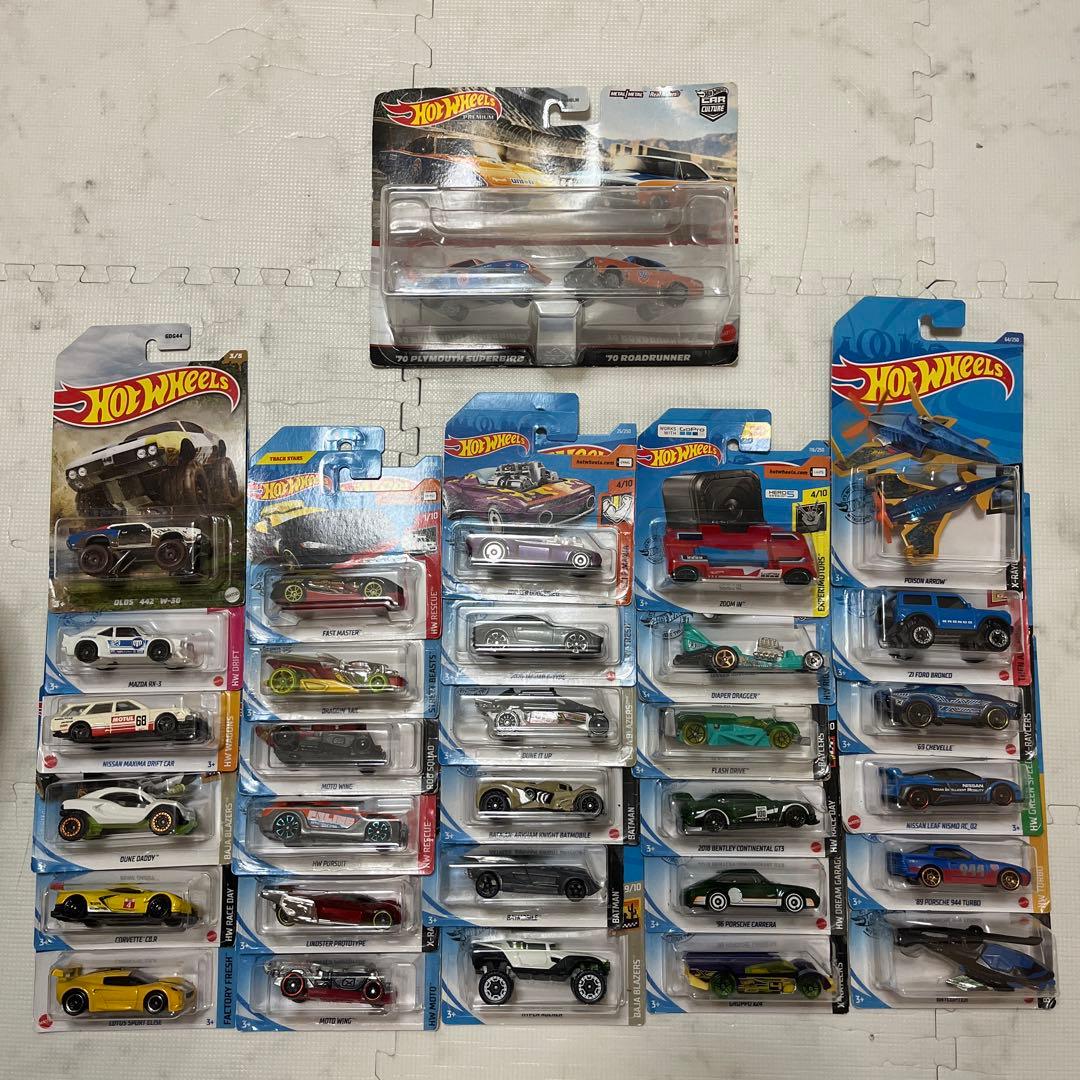 ホットウィール　まとめて売り 最終価格】ホットウィール 15台 まとめ売り 未開封 ミニカー レア