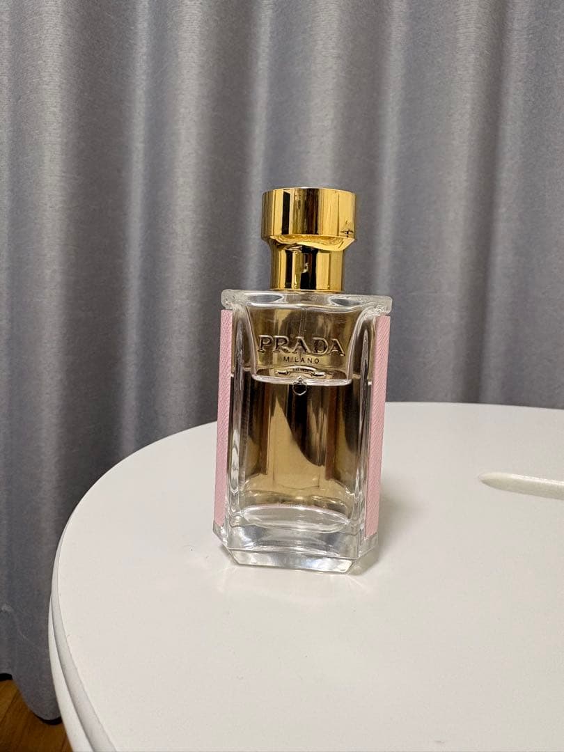 PRADAプラダ フェム ロー オーデトワレ